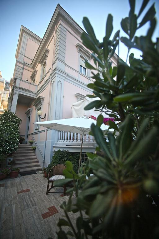 Villa L'Aurora Пескара Екстериор снимка
