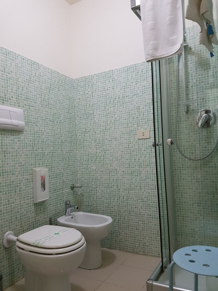 Villa L'Aurora Пескара Екстериор снимка