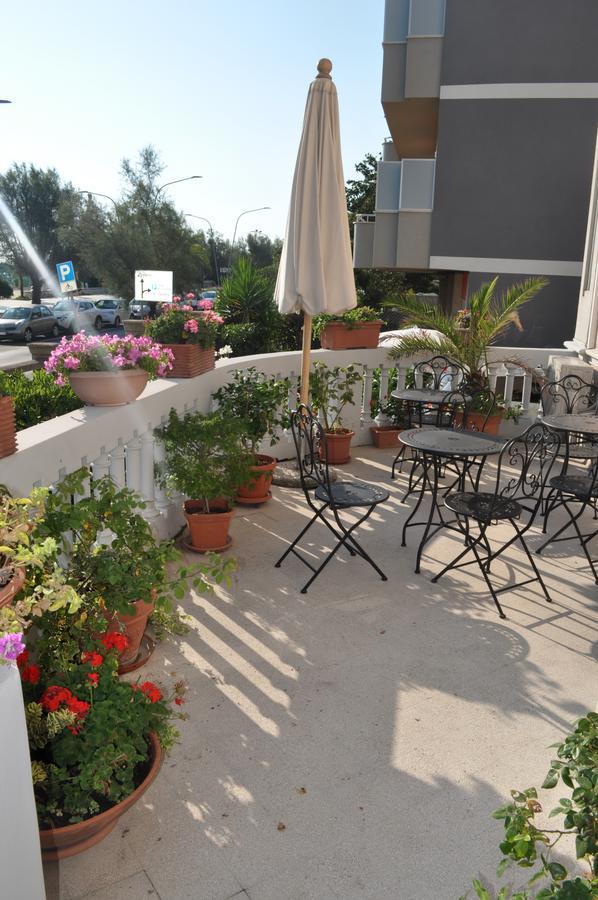 Villa L'Aurora Пескара Екстериор снимка